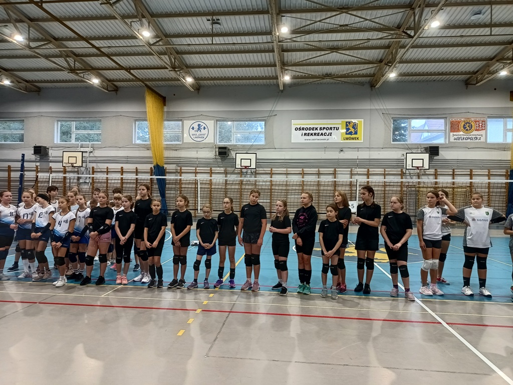 Sobotnie_sukcesy_siatkarskie_UKS_Pniewiak_Pniewy_(1)_(1)