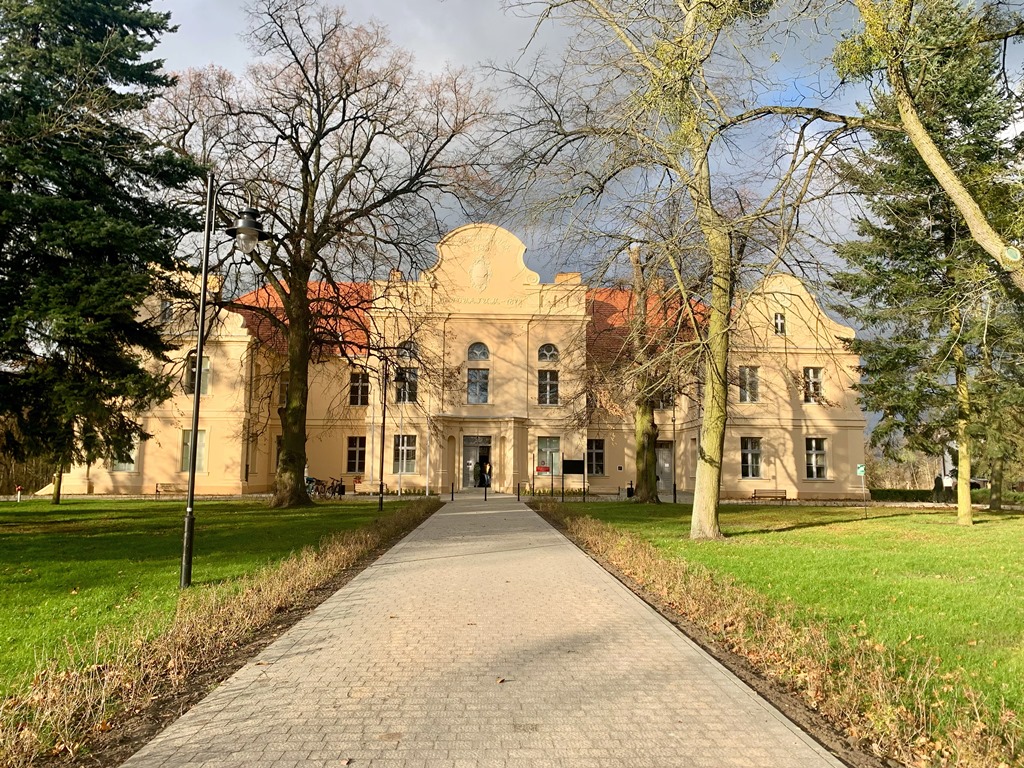 Gmina_Pniewy_Liceum_1