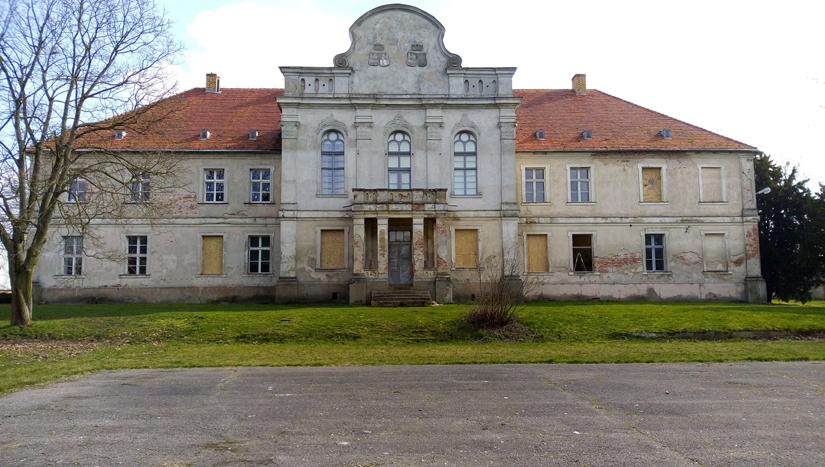 Gmina_Pniewy_Liceum_Przed_1