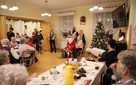 W świątecznym nastroju u Senior&oacute;w 4