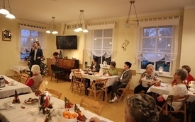 W świątecznym nastroju u Senior&oacute;w 18