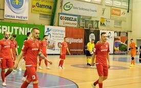 Red Dragons- KS Acana Orzeł Futsal Jelcz-Laskowice (6)
