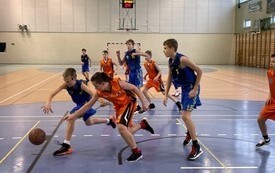 Mecz koszykarzy 4