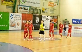 Red Dragons- KS Acana Orzeł Futsal Jelcz-Laskowice (4)