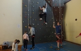 P&oacute;łmetek ferii w obiektach OSIR 9