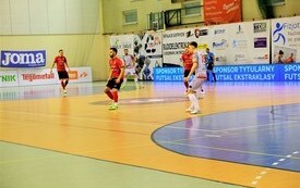 Derby Wielkopolski Red Dragons Pniewy-GI Malepszy Futsal Leszno   40