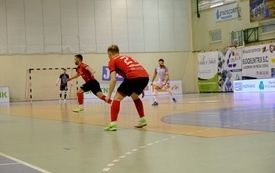 Derby Wielkopolski Red Dragons Pniewy-GI Malepszy Futsal Leszno   46