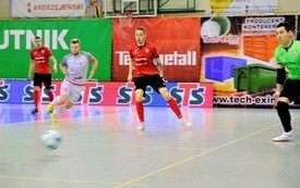 Derby Wielkopolski Red Dragons Pniewy-GI Malepszy Futsal Leszno   52