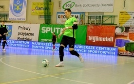 Derby Wielkopolski Red Dragons Pniewy-GI Malepszy Futsal Leszno   56