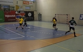 Zakończenie rozgrywek Pniewskiej Amatorskiej Ligi Futsalu w sezonie 2021/2022 7