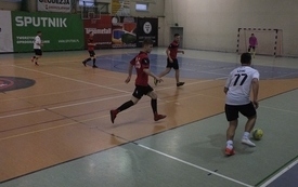 Zakończenie rozgrywek Pniewskiej Amatorskiej Ligi Futsalu w sezonie 2021/2022 15