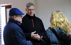 Gmina partnerska wspiera w niesieniu pomocy 15