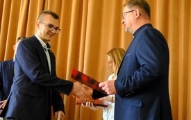 Pożegnanie maturzyst&oacute;w 18