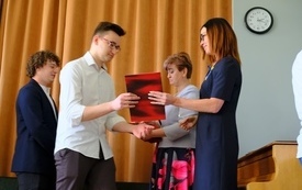 Pożegnanie maturzyst&oacute;w 37