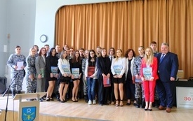 Pożegnanie maturzyst&oacute;w 104
