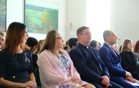 Pożegnanie maturzyst&oacute;w 153