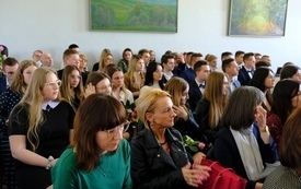 Pożegnanie maturzyst&oacute;w 166