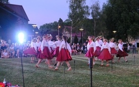 Na Świętojańską Nutę 136
