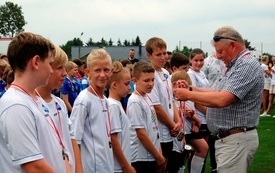 XII turniej  &bdquo;Dziadka&rdquo; Romana Prętkięgo (122)