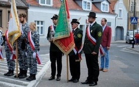 Uroczystości pod pomnikiem08
