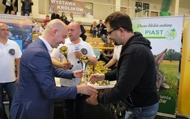 Wystawa Kr&oacute;lik&oacute;w001060
