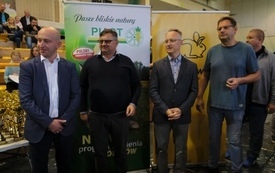 Wystawa Kr&oacute;lik&oacute;w001030