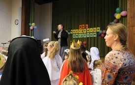 Korow&oacute;d Świętych001110