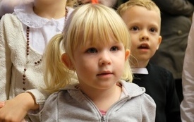 Korow&oacute;d Świętych001106
