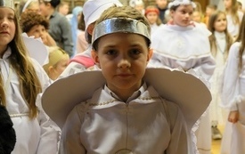 Korow&oacute;d Świętych001105