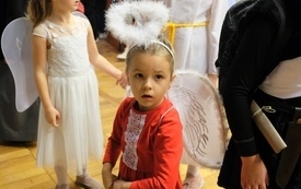 Korow&oacute;d Świętych001100