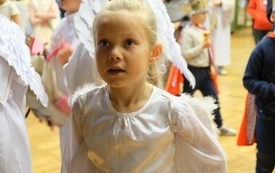 Korow&oacute;d Świętych001095