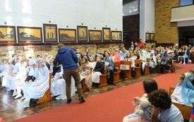 Korow&oacute;d Świętych001081