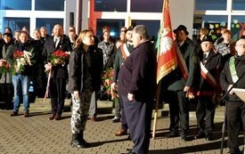 Wieczornica w Pniewach024