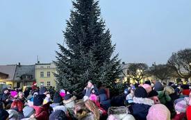 Rozświetlenie choinki 2022 (49)