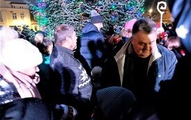Rozświetlenie choinki na pniewskim Rynku 2022 (87)