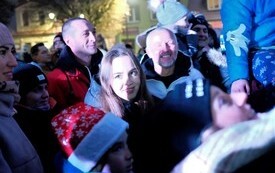 Rozświetlenie choinki na pniewskim Rynku 2022 (82)