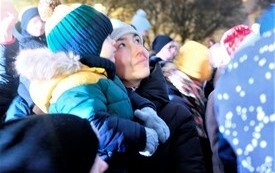 Rozświetlenie choinki na pniewskim Rynku 2022 (78)