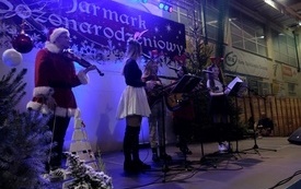 Jarmark Bożonarodzeniowy 2022 (462)