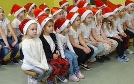 Mikołajki w Szkole Podstawowej w Chełmnie12