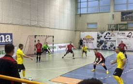 Mecz Red Dragons Pniewy z Widzew Ł&oacute;dź  (4)