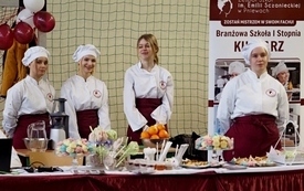 XI TARGI EDUKACYJNE01 (14)