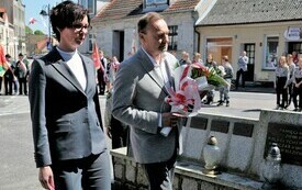 8 maja- uroczystość pod pomnikiem (55)