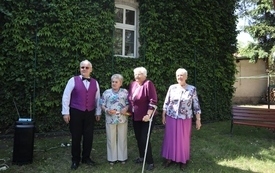 Urodziny u senior&oacute;w (6)