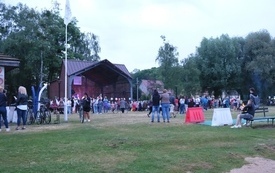 Biesiada146