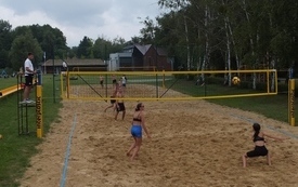 II Turniej w Siatk&oacute;wce Plażowej (2)