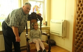 Grupa Żabki z wizytą u burmistrza21