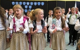 Pasowanie na ucznia w Chełmnie (7)