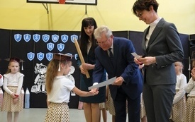 Pasowanie na ucznia w Chełmnie (13)