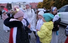 Korow&oacute;d świętych16