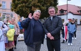 Korow&oacute;d świętych14